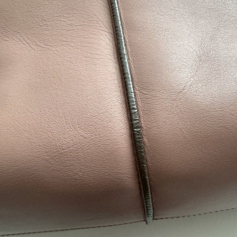 TODS 溫柔藕粉色手提兩用包-17