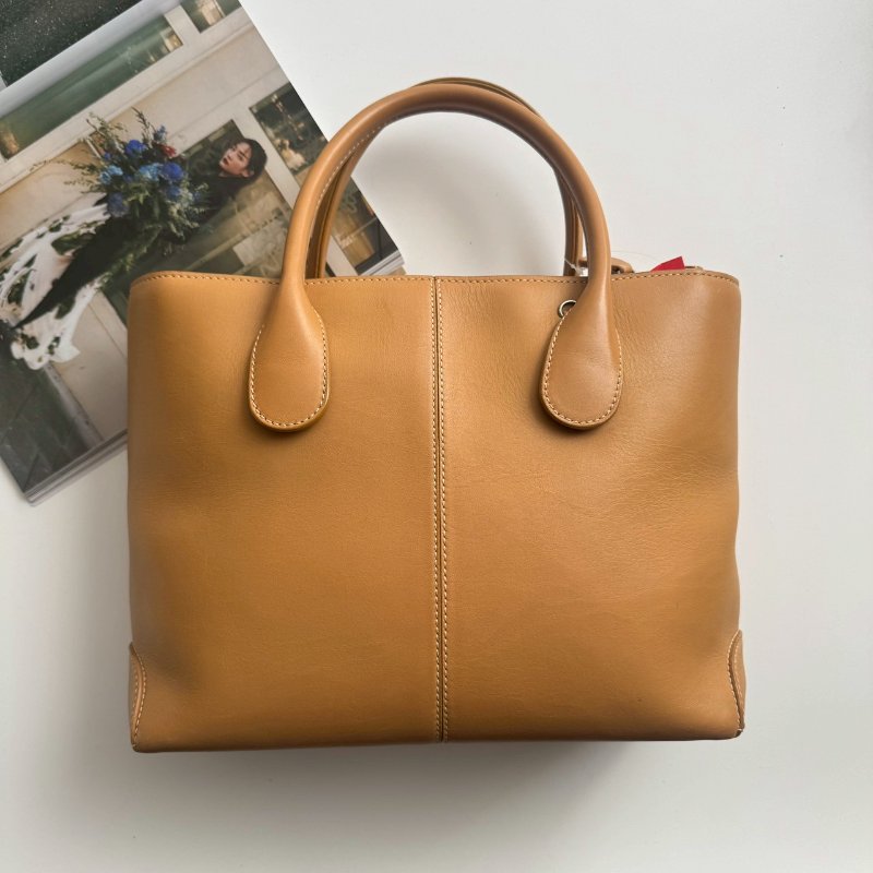 TODS 駝色耐用皮革拉鏈手提包-1