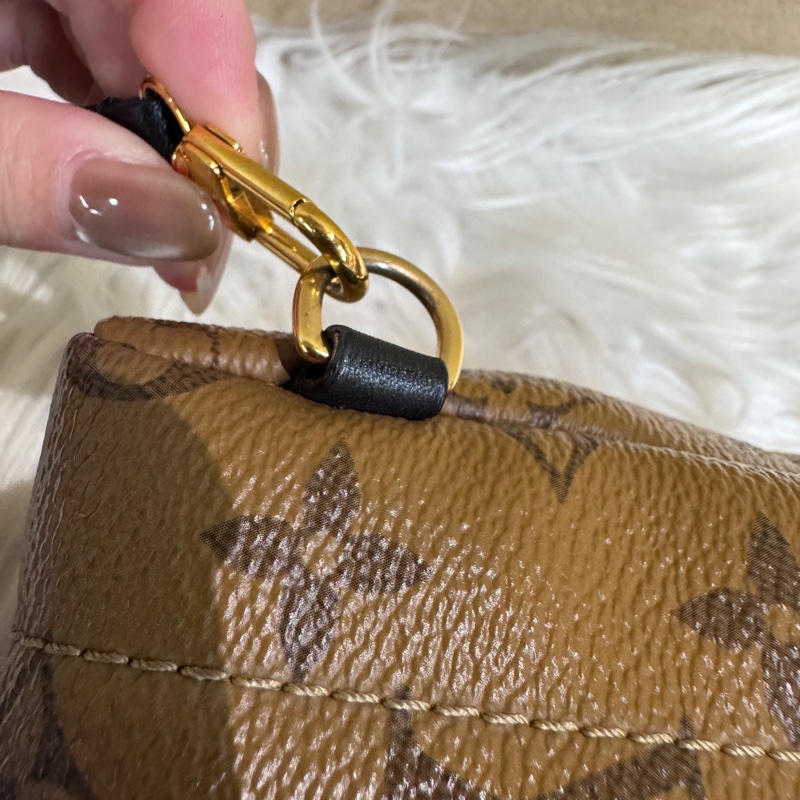 LV Palm Springs Mini 雙色原花小書包-12