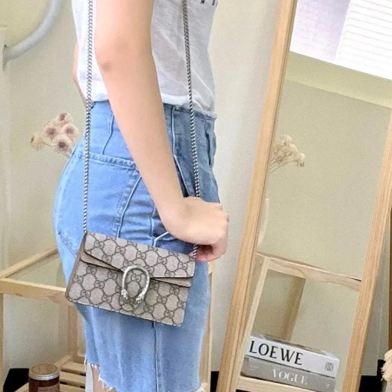 GUCCI 古馳 SUPERMINI酒神單層鍊包-1