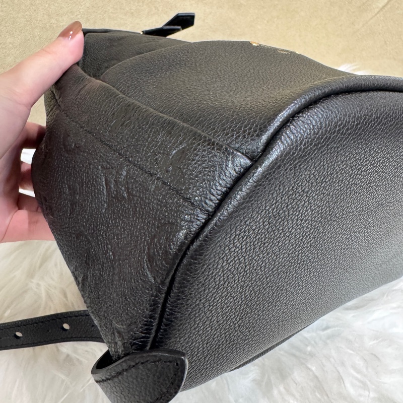 LV Sorbonne 黑壓紋牛皮後背包-5