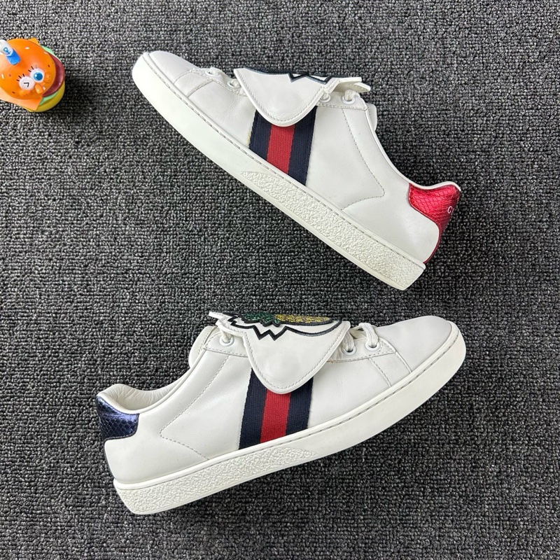 Gucci古馳菠蘿小白鞋 尺碼：36 下地次數不多 菠蘿魔術貼設計 純白休-2