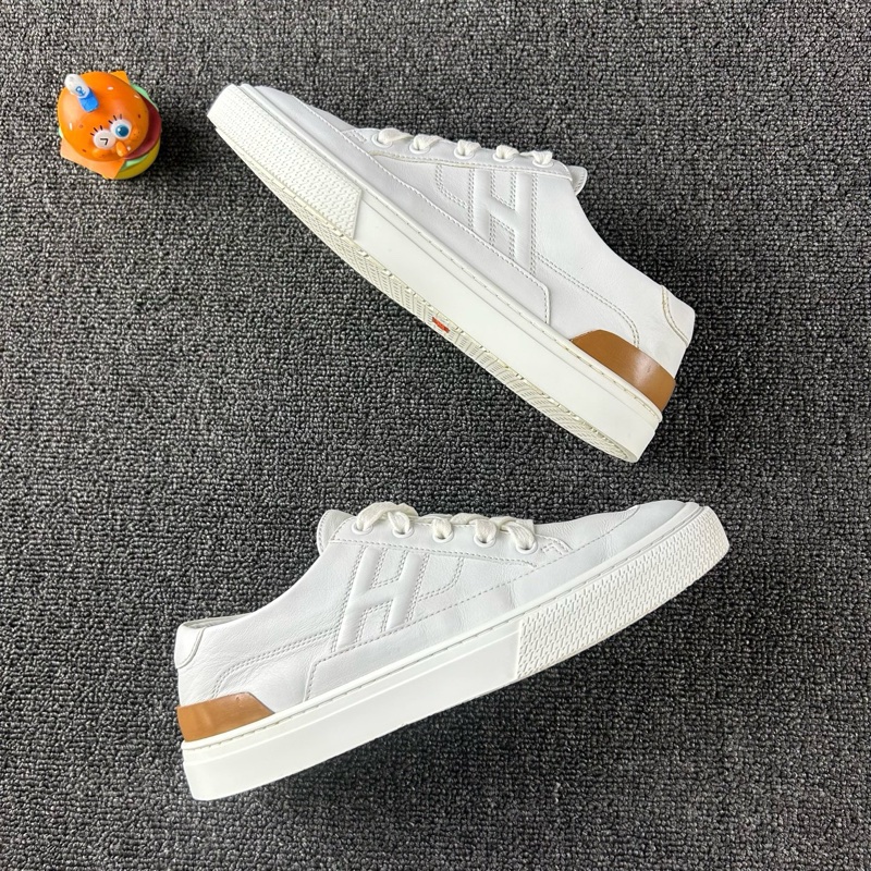 97新 Hermes愛馬仕白色板鞋 尺碼：38 白色簡約時尚 徽標低調大氣  HB5017-3