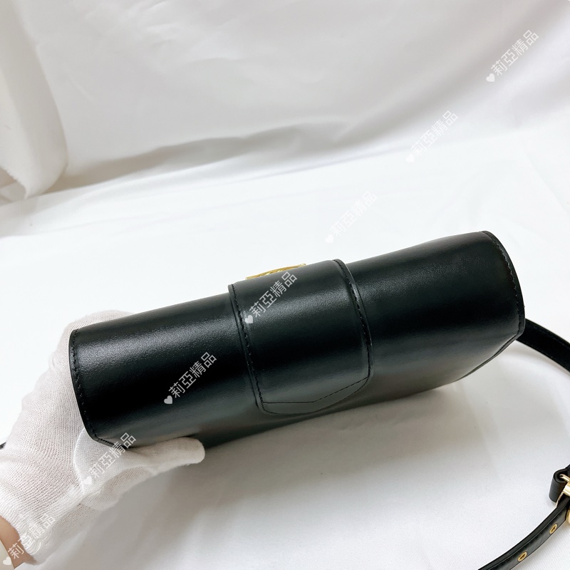 莉亞精品♡LV M55948 Pont9 黑金  二手-3