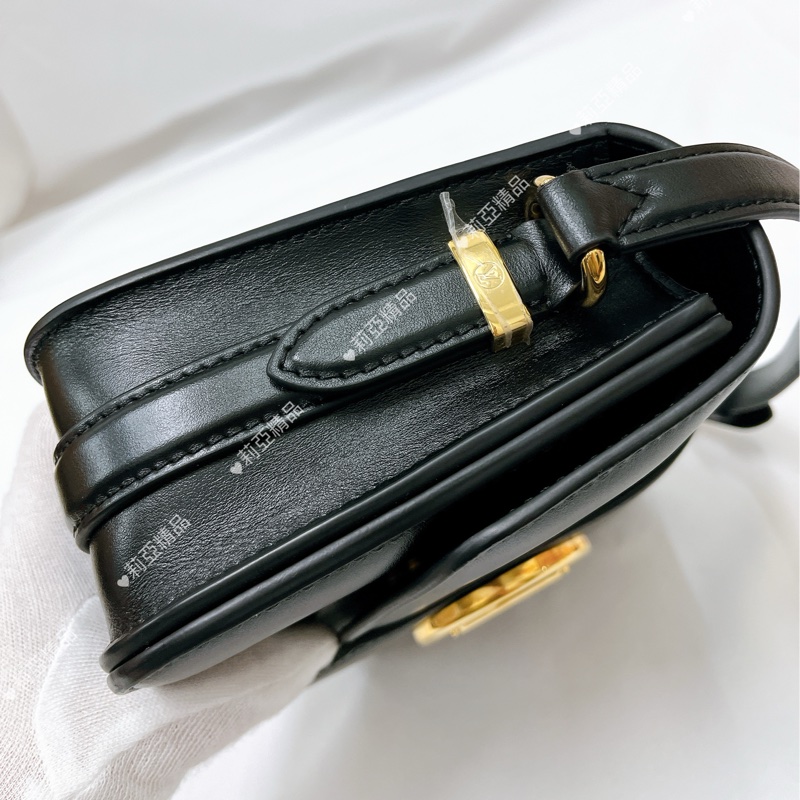 莉亞精品♡LV M55948 Pont9 黑金  二手-5