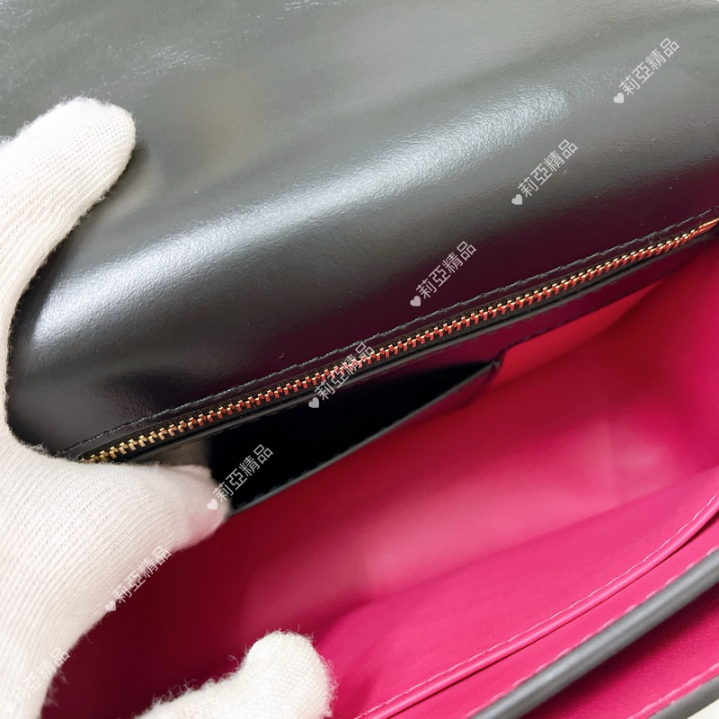 莉亞精品♡LV M55948 Pont9 黑金  二手-15