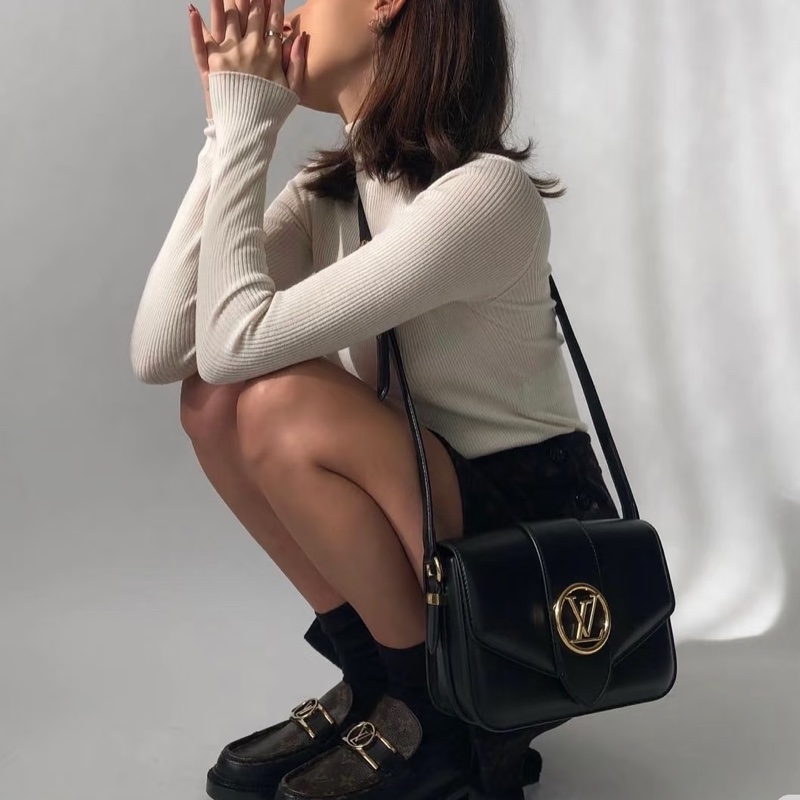 莉亞精品♡LV M55948 Pont9 黑金  二手-20