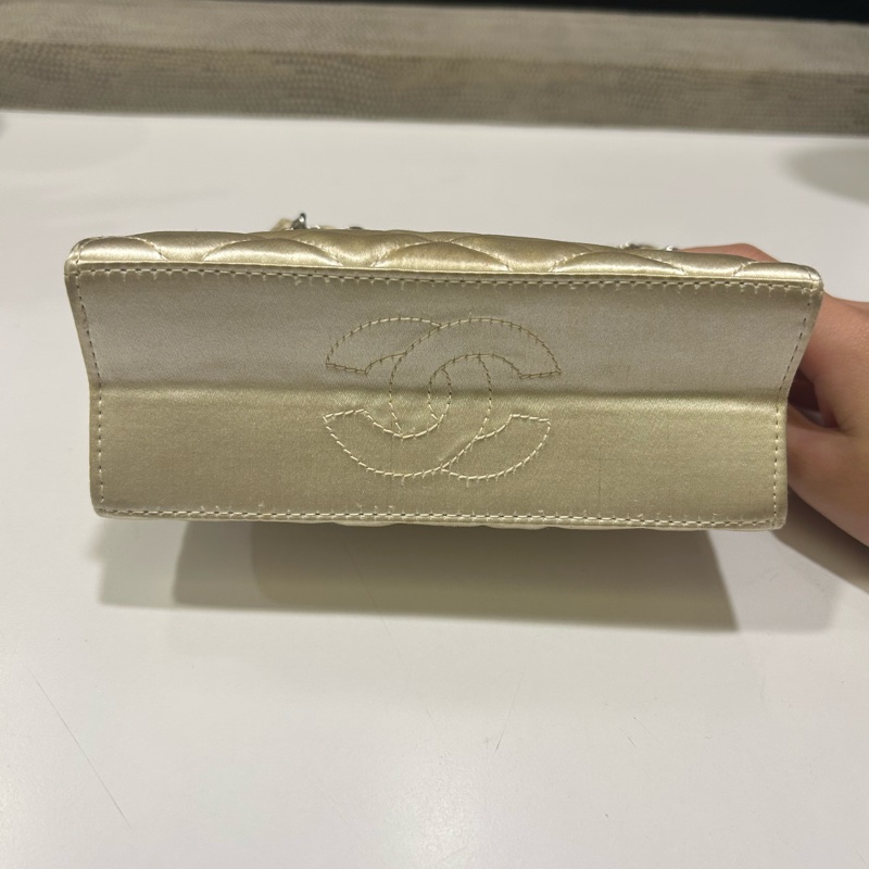 Chanel 香奈兒中古 羊皮晚宴包 白金色 銀鏈-2