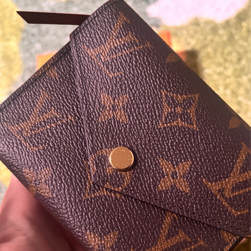 （全新）Louis Vuitton 經典老花棕色三折短夾-15