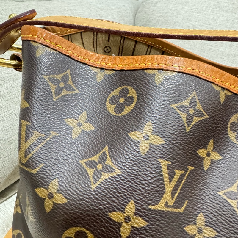 Lv delightful  肩背包 斜背包 pm-6