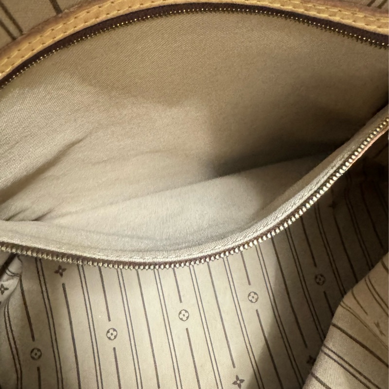 Lv delightful  肩背包 斜背包 pm-16