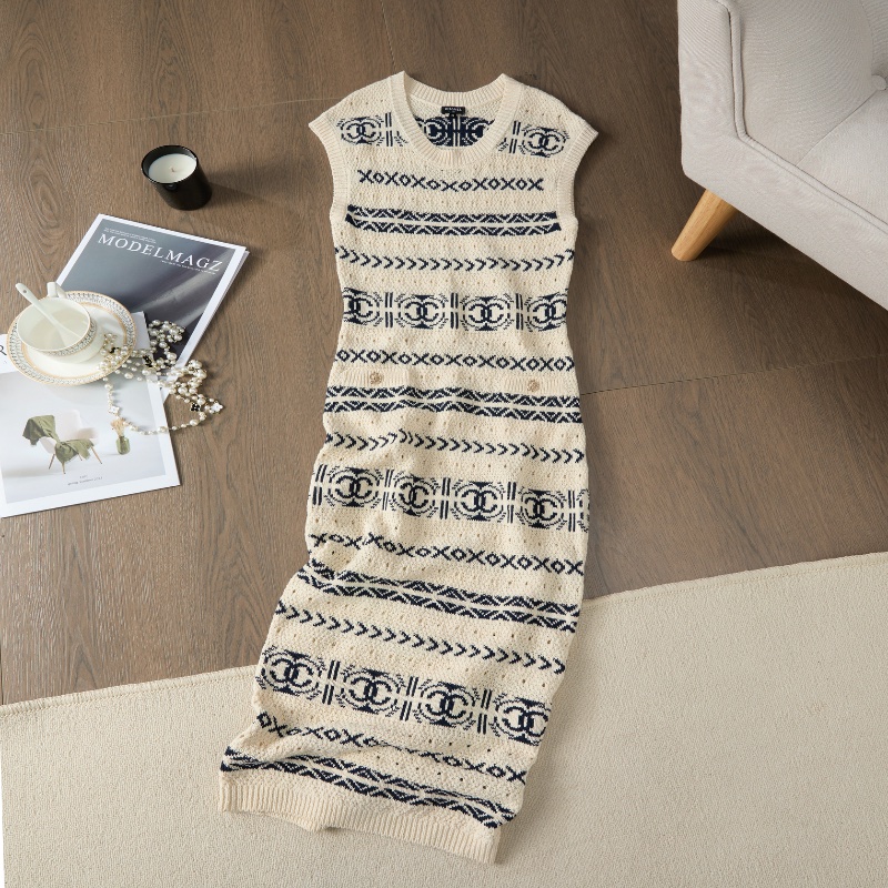 CHANEL dress-0