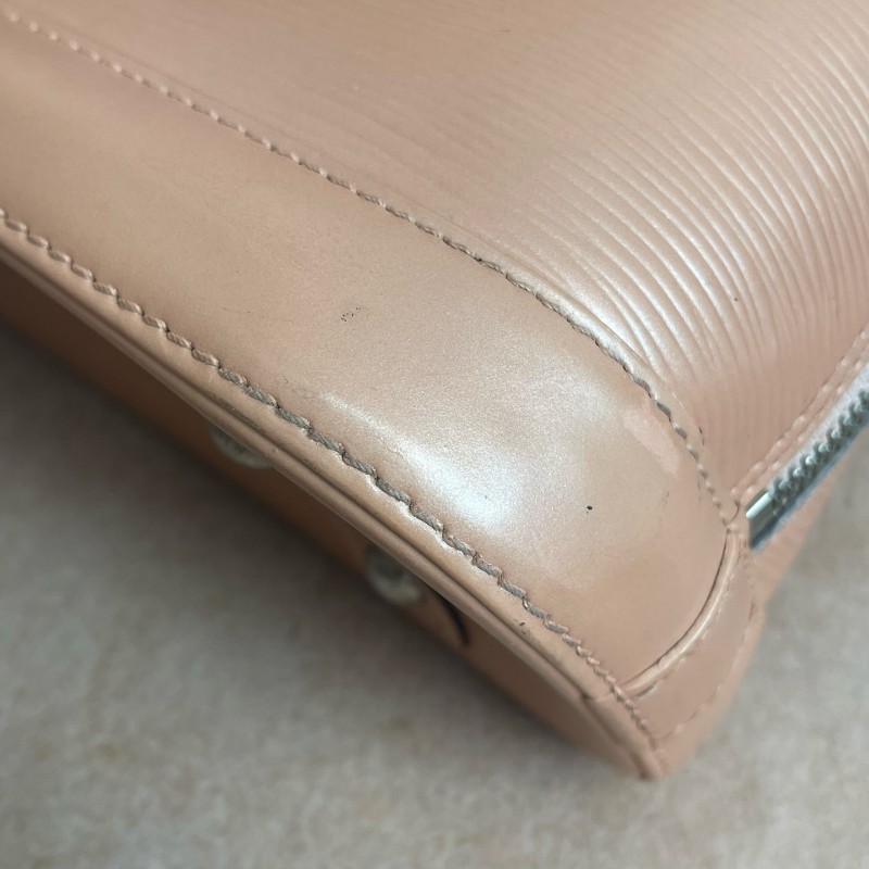 LV/路易威登 Alma BB貝殼包 粉色水波纹貝殼bb-11