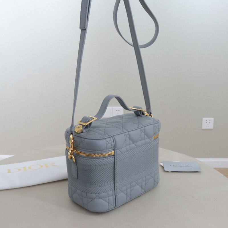 DIOR 小號 霧霾藍DIORTRAVEL VANITY 手袋-1