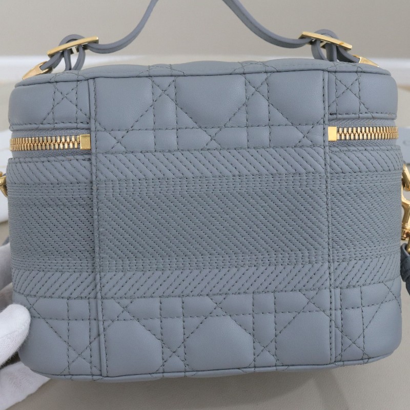 DIOR 小號 霧霾藍DIORTRAVEL VANITY 手袋-3