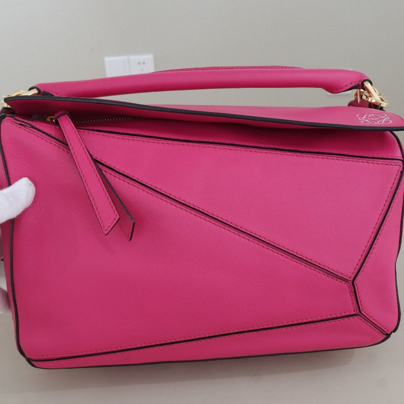 Loewe Puzzle玫紅色 中號-2