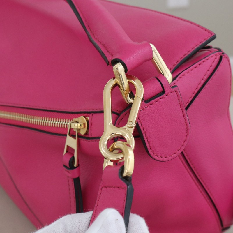 Loewe Puzzle玫紅色 中號-9