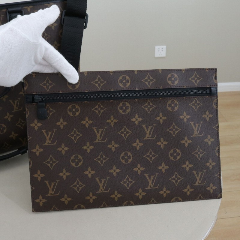 LV Week-End M45734-6