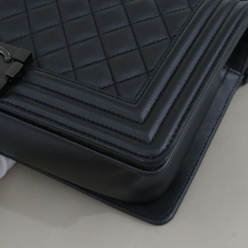 Chanel Leoby中號 So black全黑荔枝紋牛皮-5