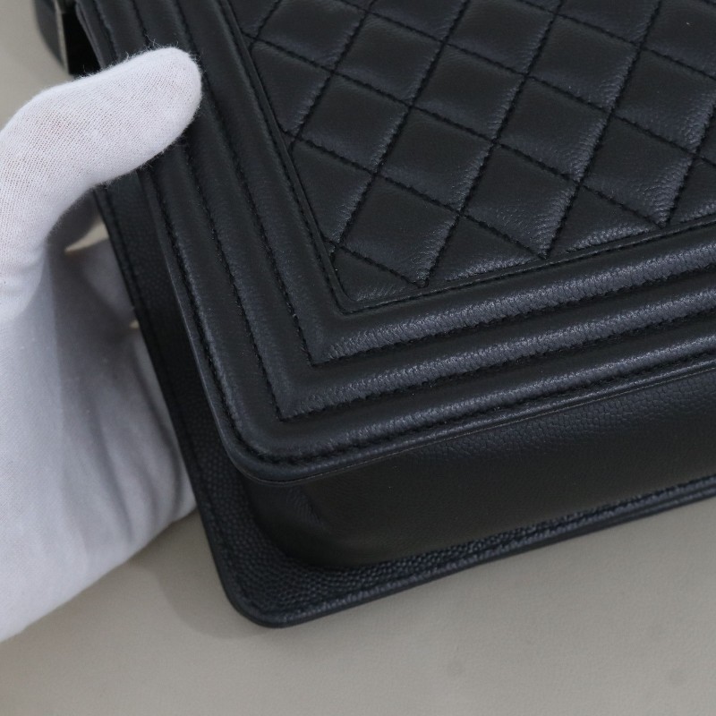 Chanel Leoby中號 So black全黑荔枝紋牛皮-6