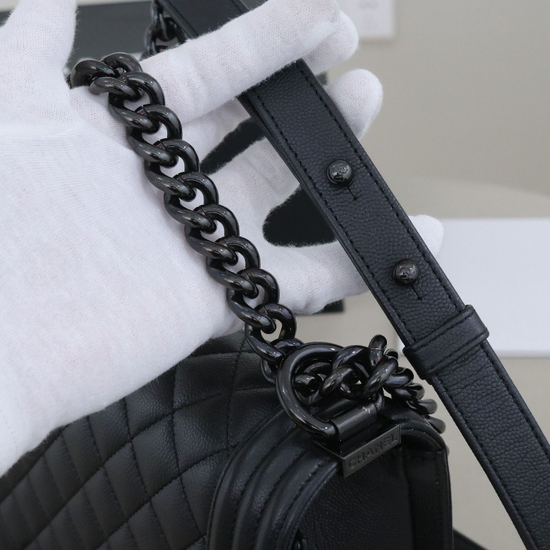 Chanel Leoby中號 So black全黑荔枝紋牛皮-11