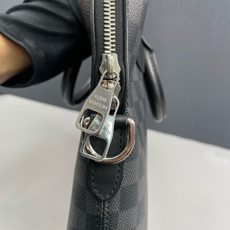 LV路易威登 棋盤格拼皮男士手提包-16