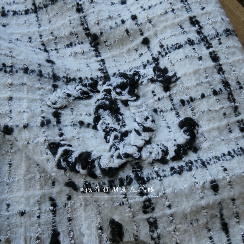 《我有個朋友在代購》香奈兒26C毛呢圍巾-5