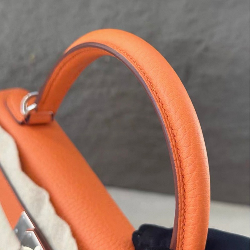 Hermes kelly 28，橙色，99新 ，配件齊全，保存很好。-4