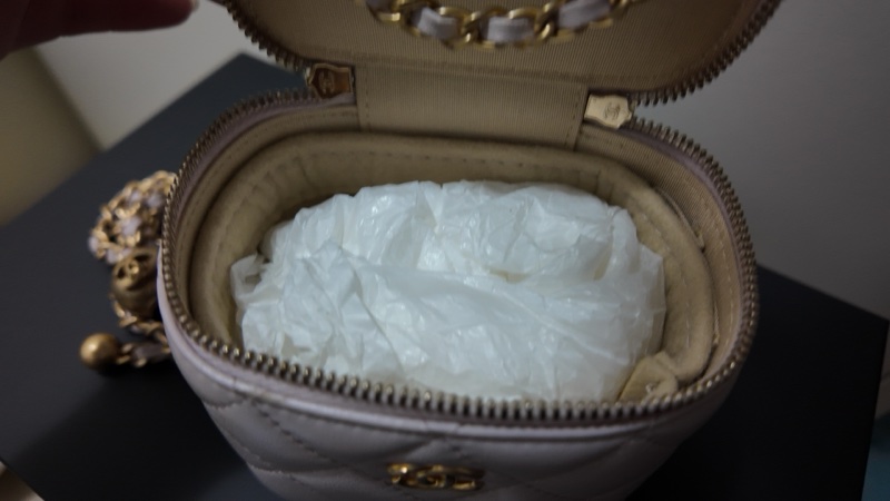 Chanel 金球小盒子mini 淡灰色-4