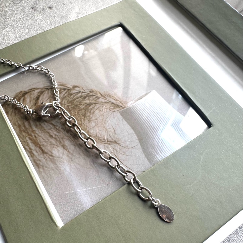 Givenchy 皓石愛心項鏈 鍍銀-8