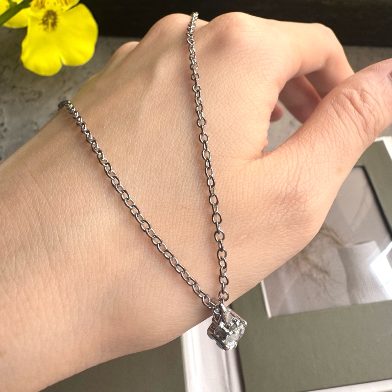 Givenchy 皓石愛心項鏈 鍍銀-12