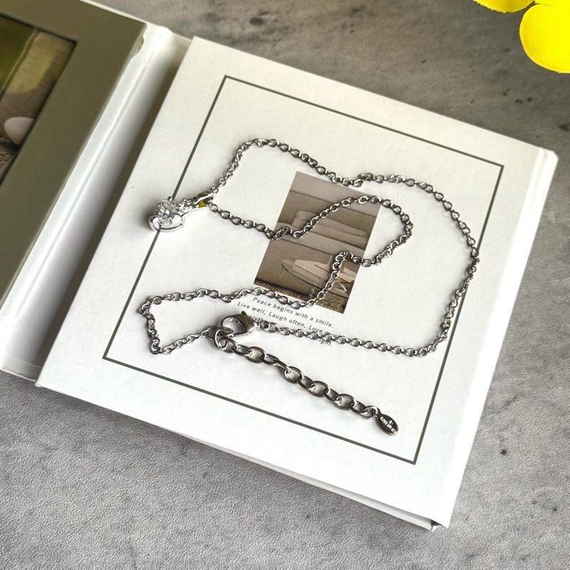 Givenchy 皓石愛心項鏈 鍍銀-14