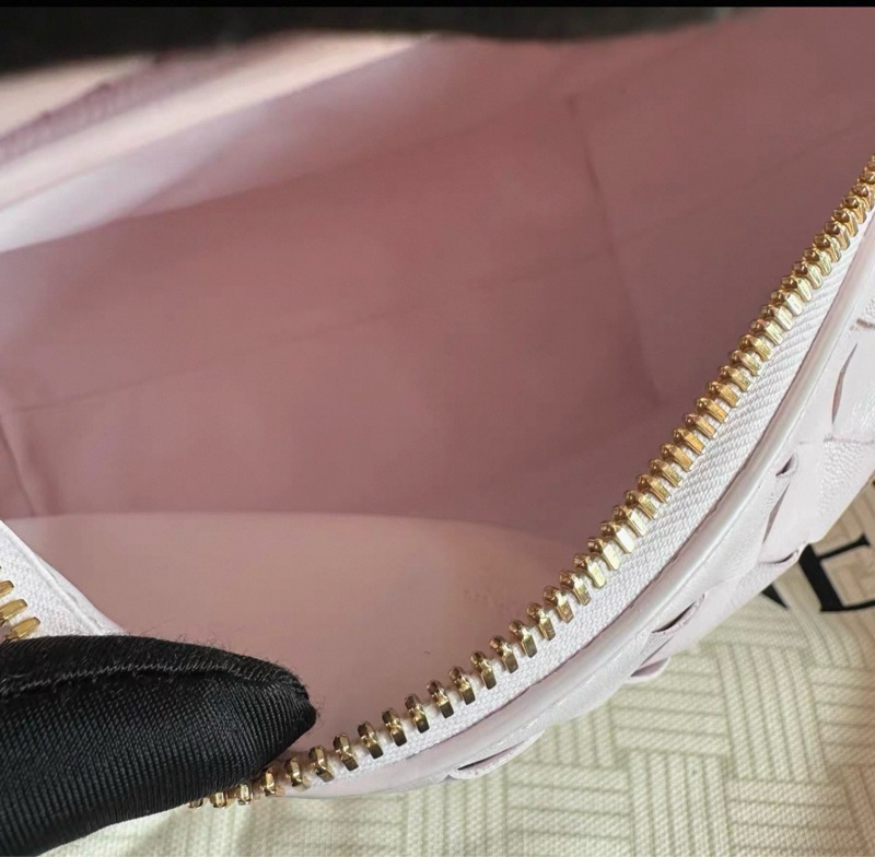 全新 BV 葆蝶家 Wallace 編織 牛皮革 手提包 水洗  尺寸：20x9x13-4