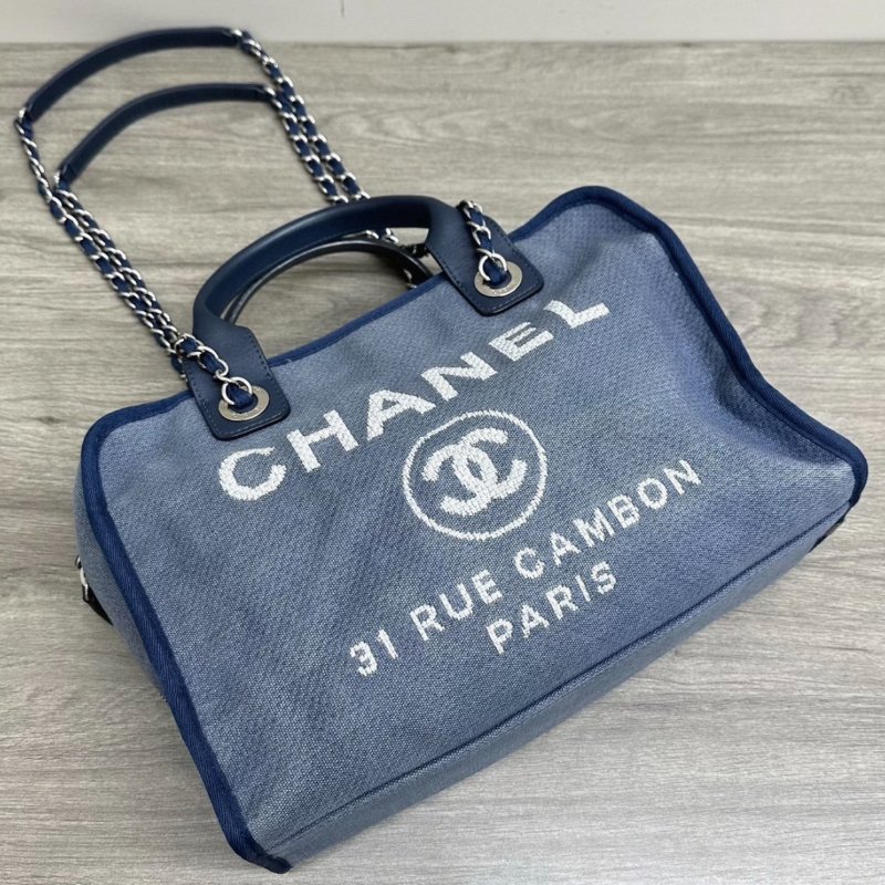 CHANEL丹寧牛仔tote沙灘包32*22*13 98新配件塵袋-1
