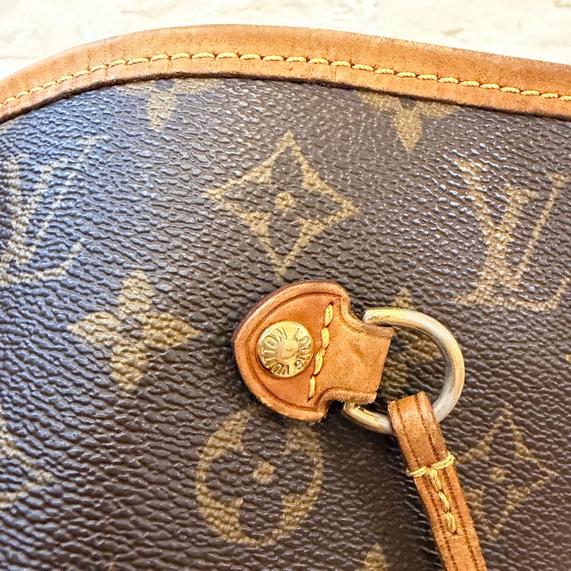 LOUIS VUITTON-14