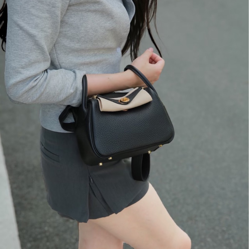 Hermes 愛馬仕 Mini Lindy 2代 黑金 W刻-2