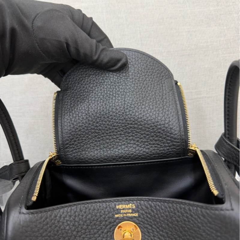 Hermes 愛馬仕 Mini Lindy 2代 黑金 W刻-18