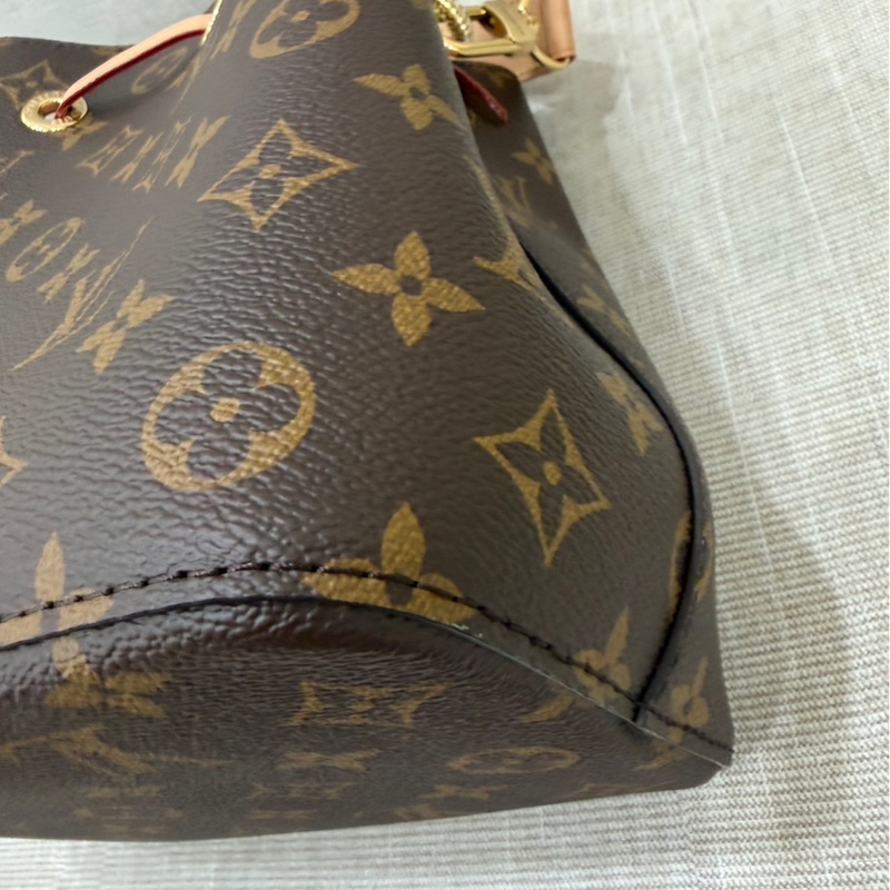 LV M46581 經典Monogram NANO NOE水桶包 手提包 斜背包-11