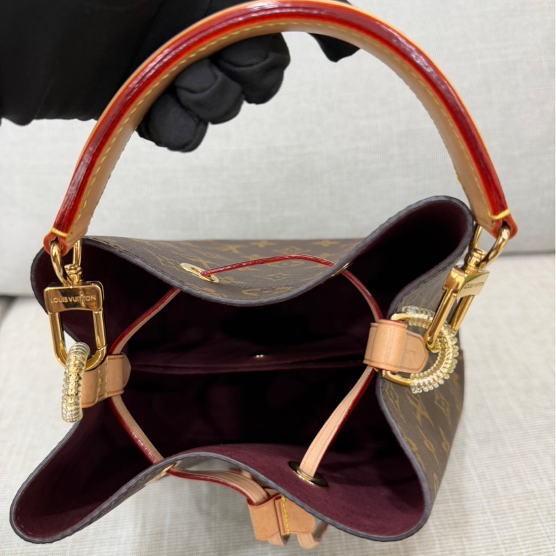 LV M46581 經典Monogram NANO NOE水桶包 手提包 斜背包-15
