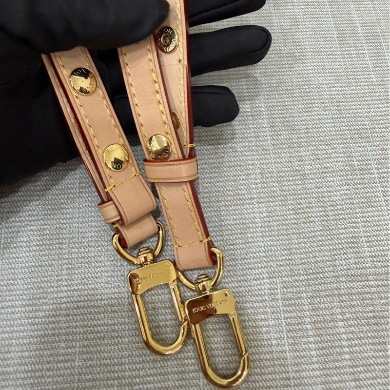 LV M46581 經典Monogram NANO NOE水桶包 手提包 斜背包-26