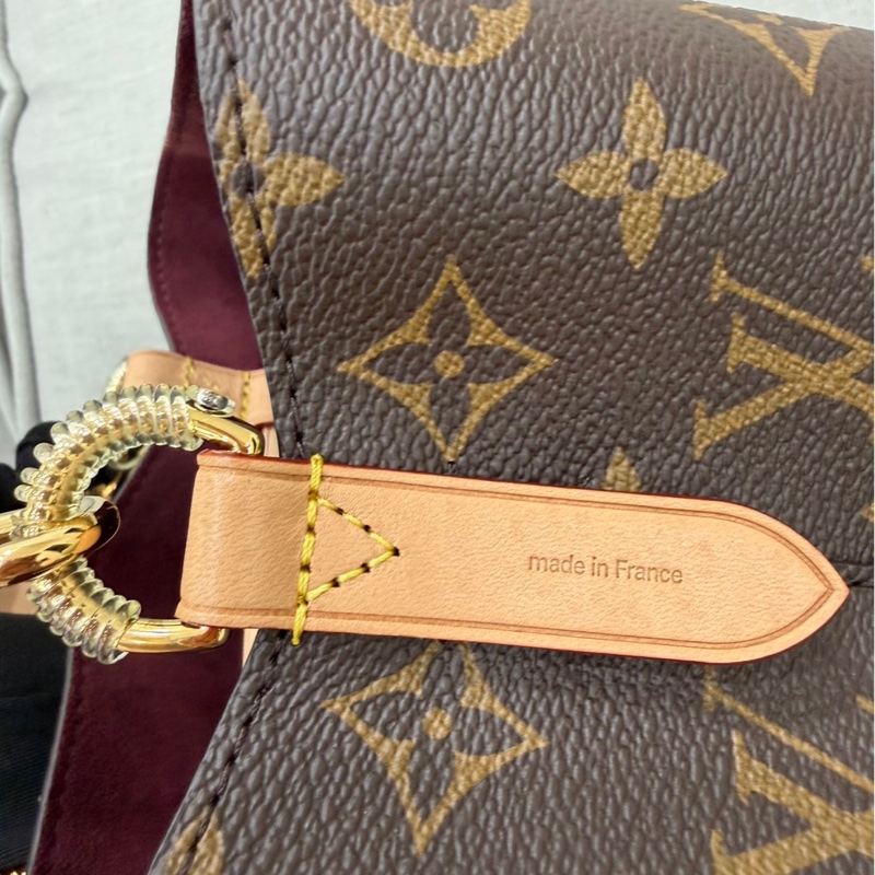 LV M46581 經典Monogram NANO NOE水桶包 手提包 斜背包-32