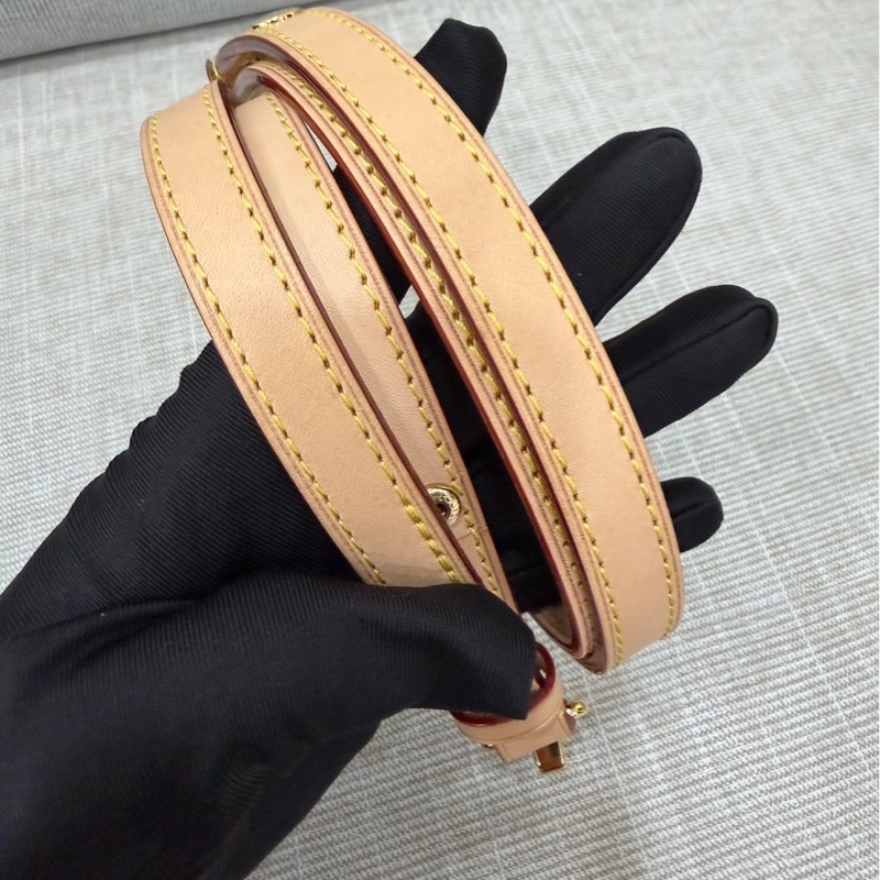 LV M46581 經典Monogram NANO NOE水桶包 手提包 斜背包-34