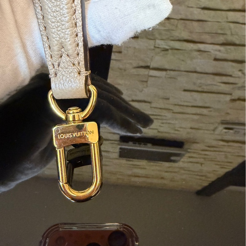 LV M46112 bagatelle大象灰壓花牛角包 手提包 斜背包-20