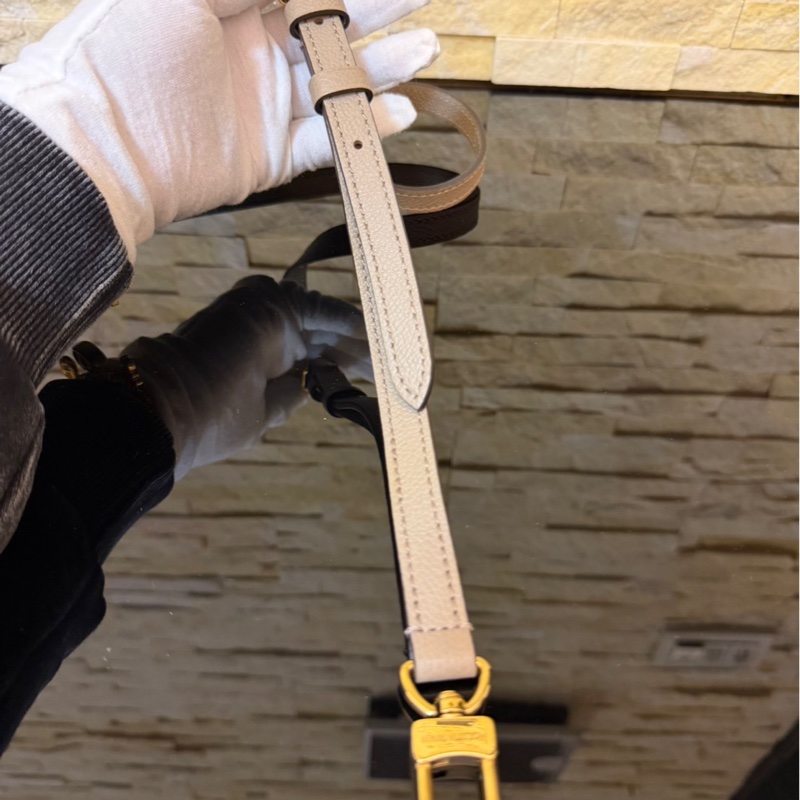 LV M46112 bagatelle大象灰壓花牛角包 手提包 斜背包-26