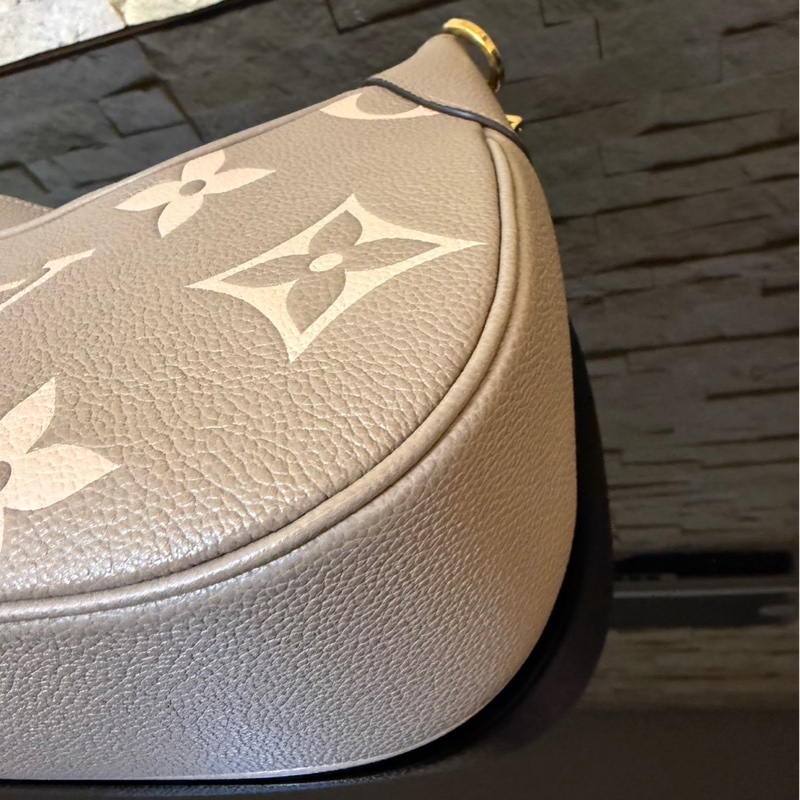 LV M46112 bagatelle大象灰壓花牛角包 手提包 斜背包-28