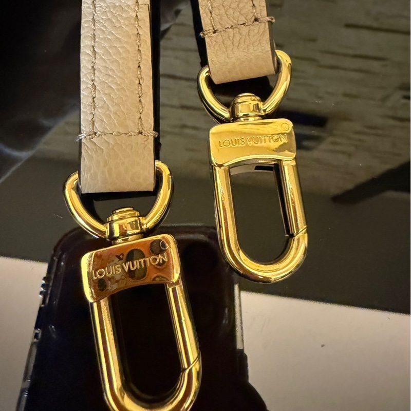 LV M46112 bagatelle大象灰壓花牛角包 手提包 斜背包-38