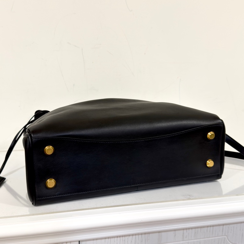 #大全配🈶台灣購證 #專櫃15萬 巴黎世家黑金Rodeo 33cm #超甜💰出清割愛-9