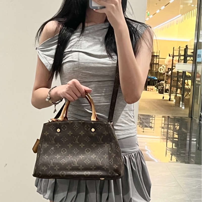 LV  經典MONTAIGNE  BB  系列三層  手提包  肩背包  斜背包  蒙田包  三用包-4