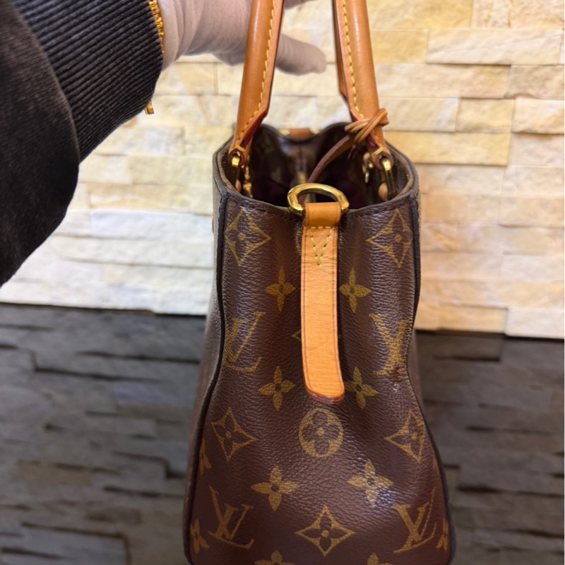 LV  經典MONTAIGNE  BB  系列三層  手提包  肩背包  斜背包  蒙田包  三用包-7