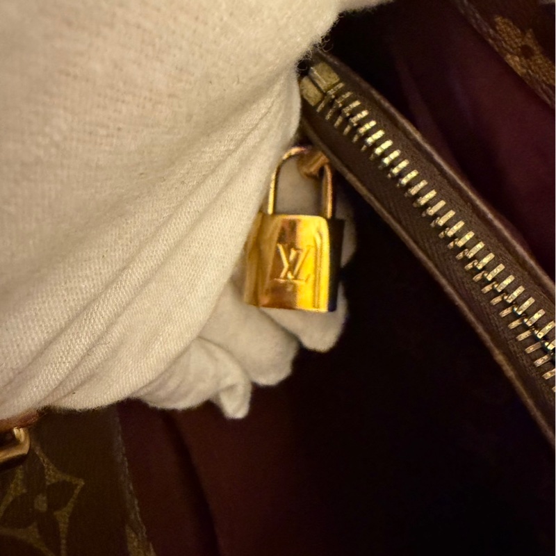 LV  經典MONTAIGNE  BB  系列三層  手提包  肩背包  斜背包  蒙田包  三用包-70